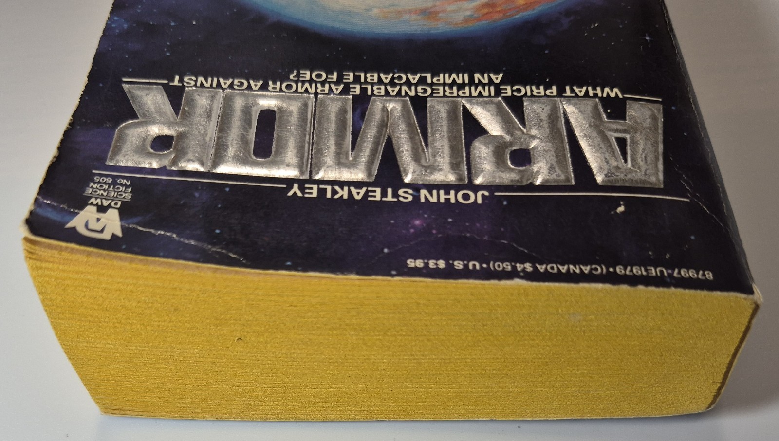 DAW Armor John Steakley Science Fiction Novel PB Book 1st Printing December 1984