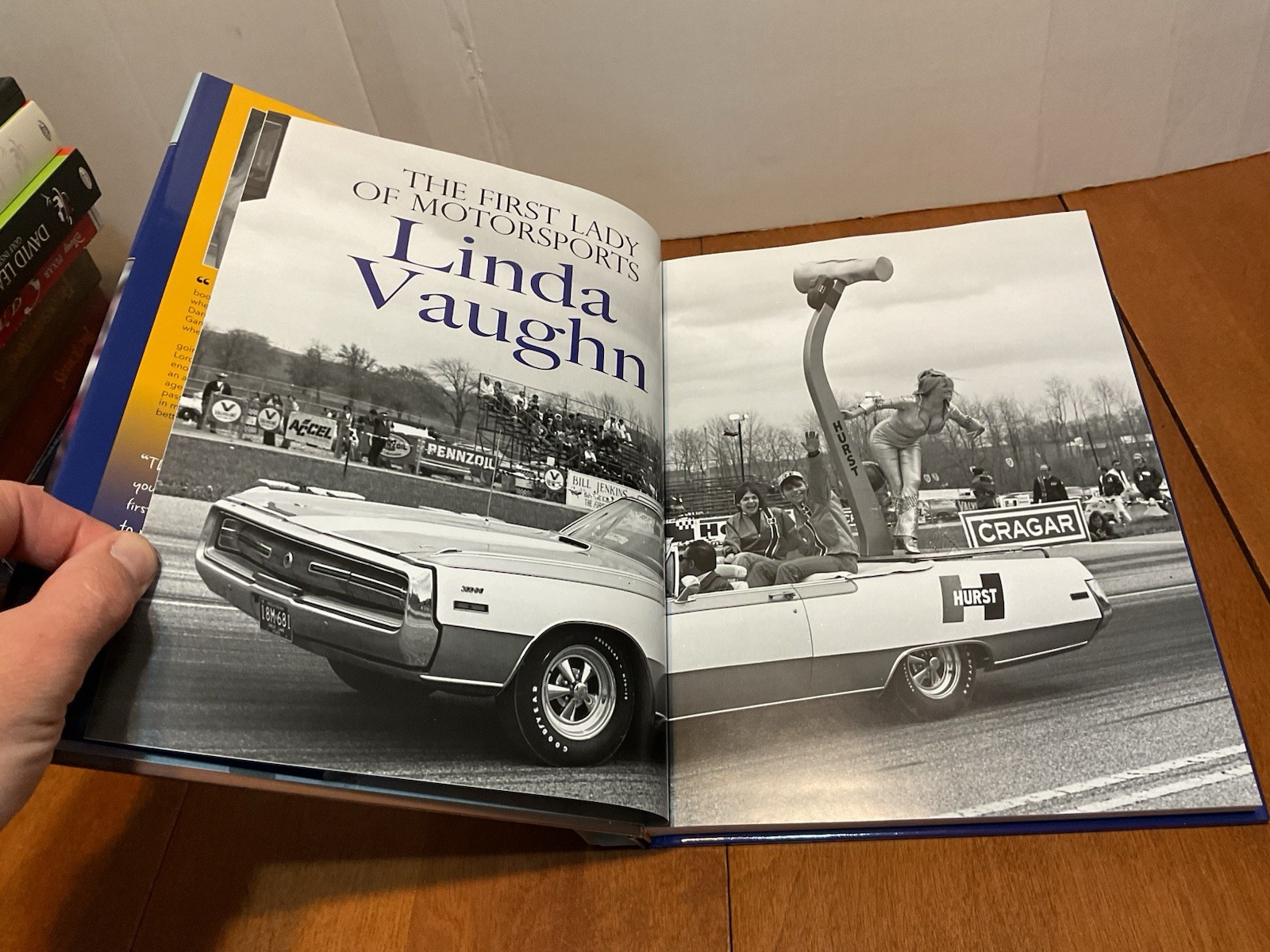 The First Lady Of Motorsports Linda Vaughn Rob Kinnan Cartech CT555 2016 HC DJ