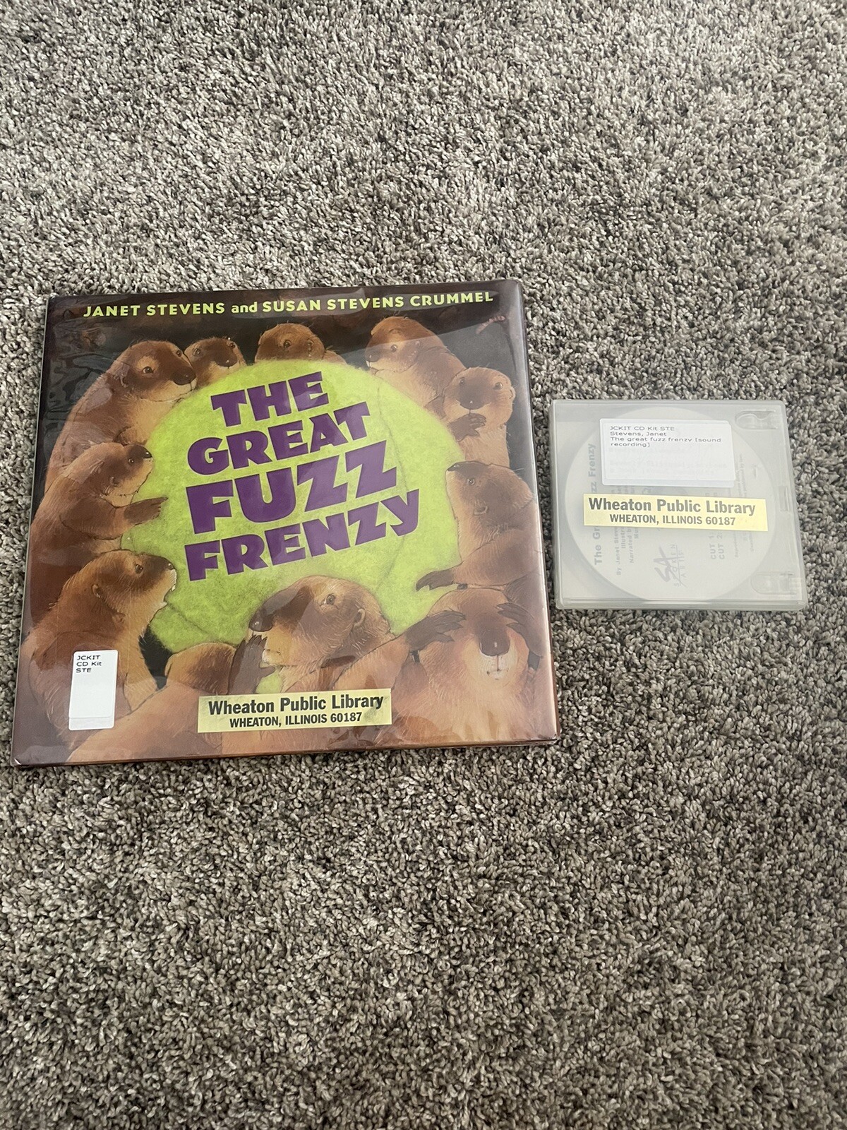 The Great Fuzz Frenzy By Janet Stevens (2005 Hardcover ) With Read Along CD