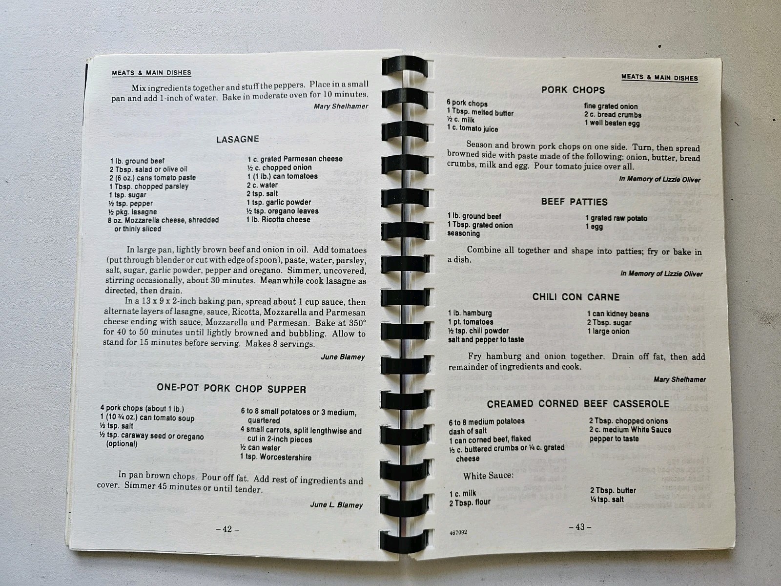 CHERISHED RECIPES Local Church Cookbook 154 Pages Nescopeck, PA.