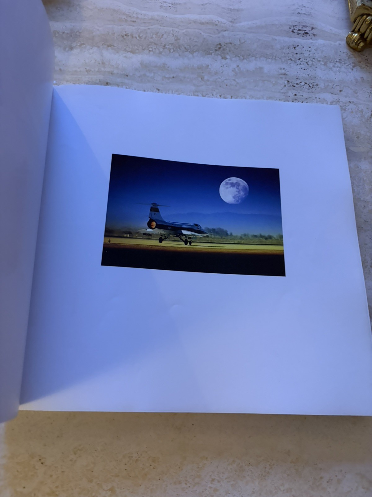 The Leading Edge by Walter J Boyne 1986 Softcover/ Aviation Photography and Text