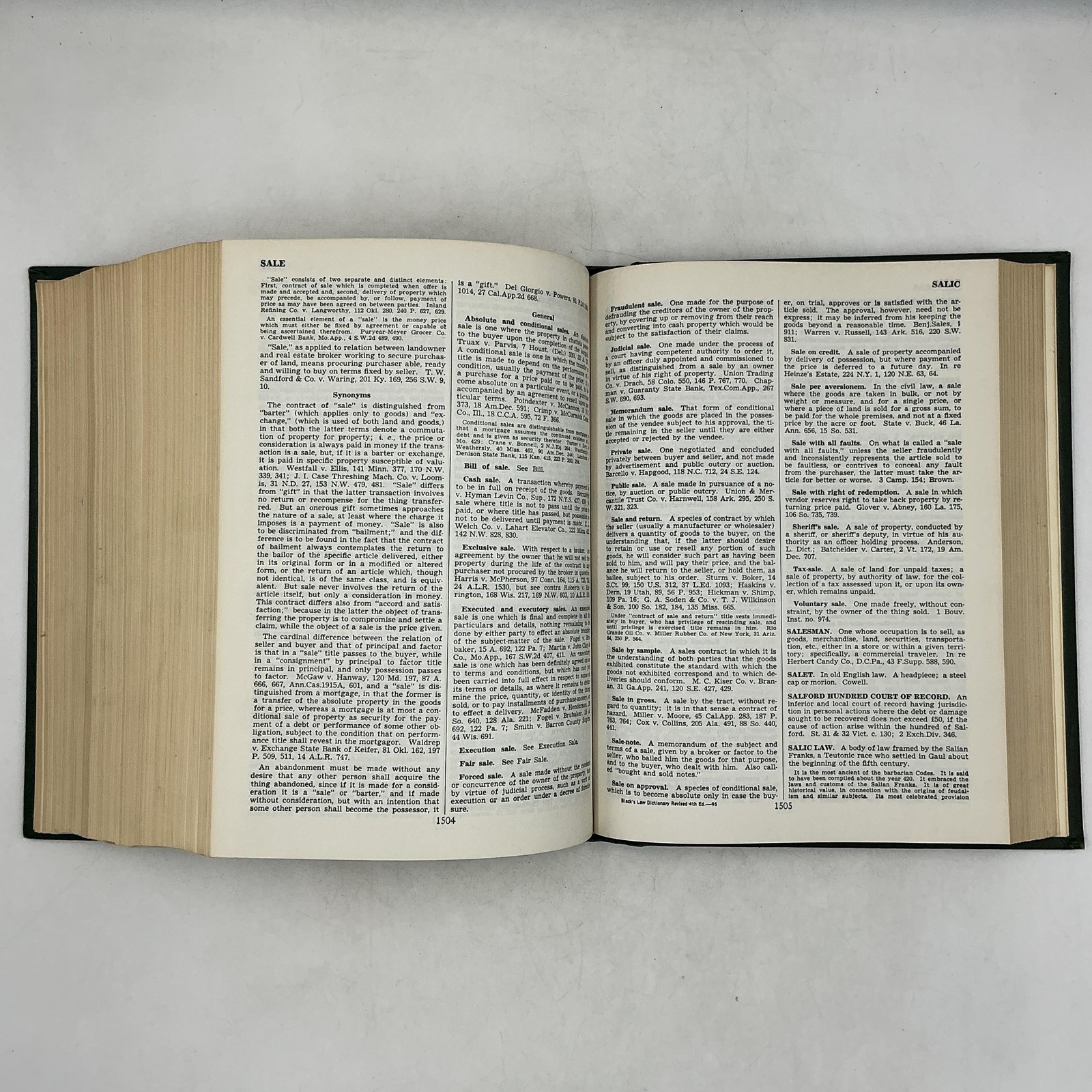 Vintage BLACK’S LAW DICTIONARY Henry Campbell Black Ewtn HC Green 1968 USA