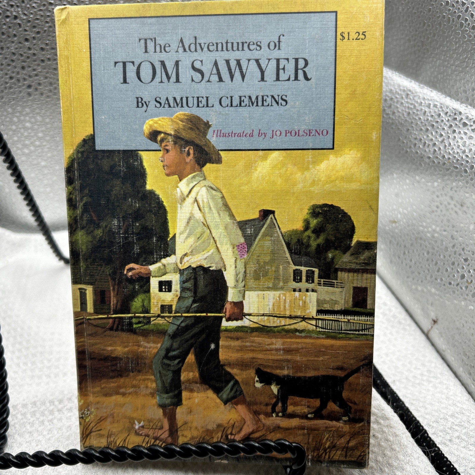 VINTAGE 1963 Hard Cover Book “ADVENTURES OF TOM SAWYER” Clemens Twain Illust.