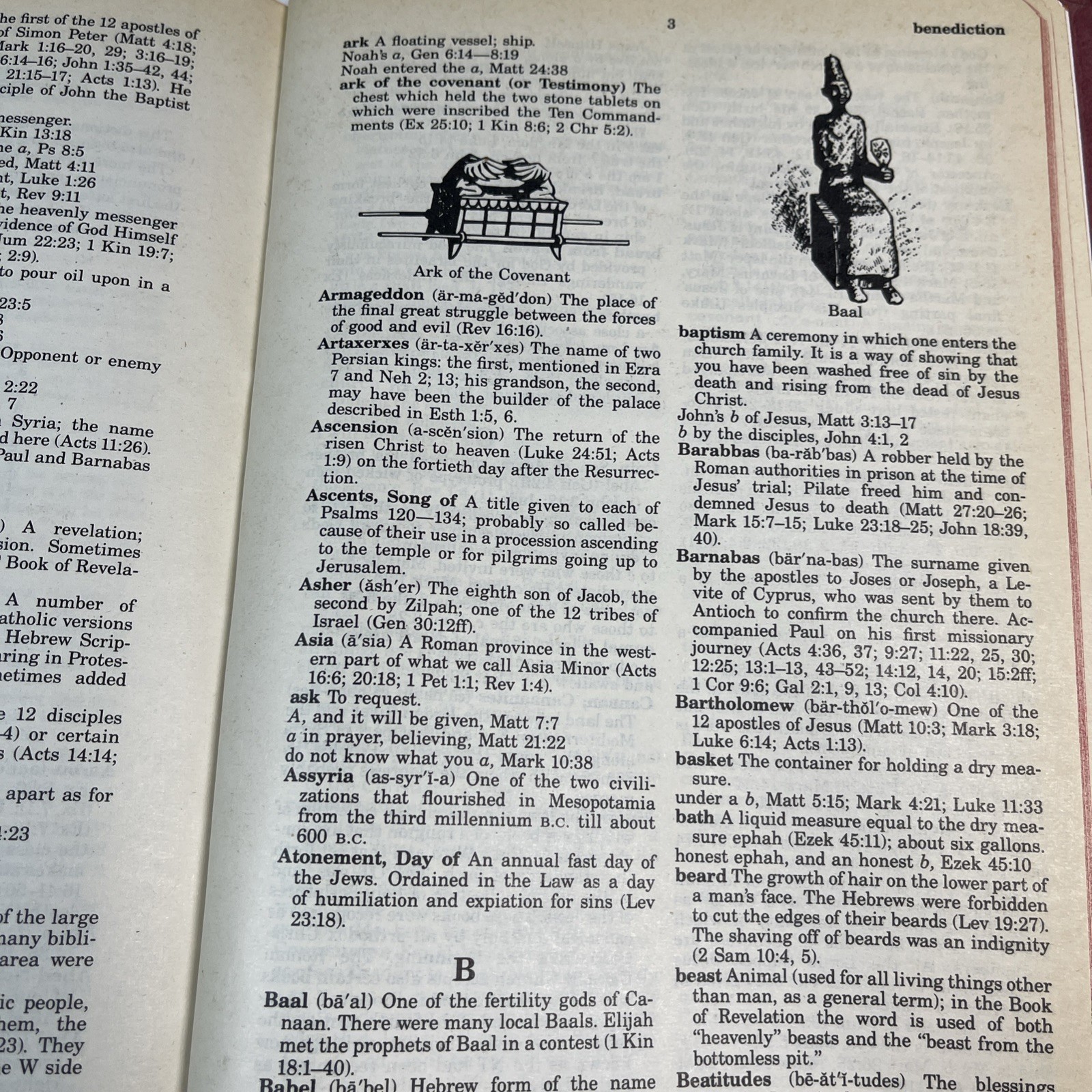 Holy Bible NKJV Red Regency Edition Words of Christ in Red Concordance 412R