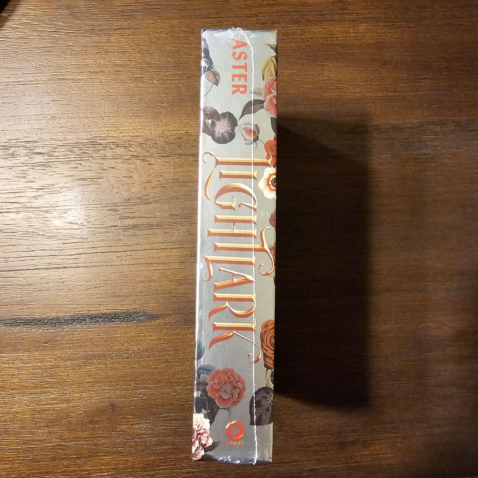 NEW Lightlark Collector’s Edition Alex Aster Amulet Floral HC YA Fantasy