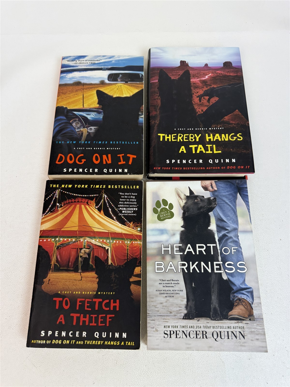 Spencer Quinn Lot 4 Chet and Bernie Dog On It Heart of Barkness Tail Fetch Thief