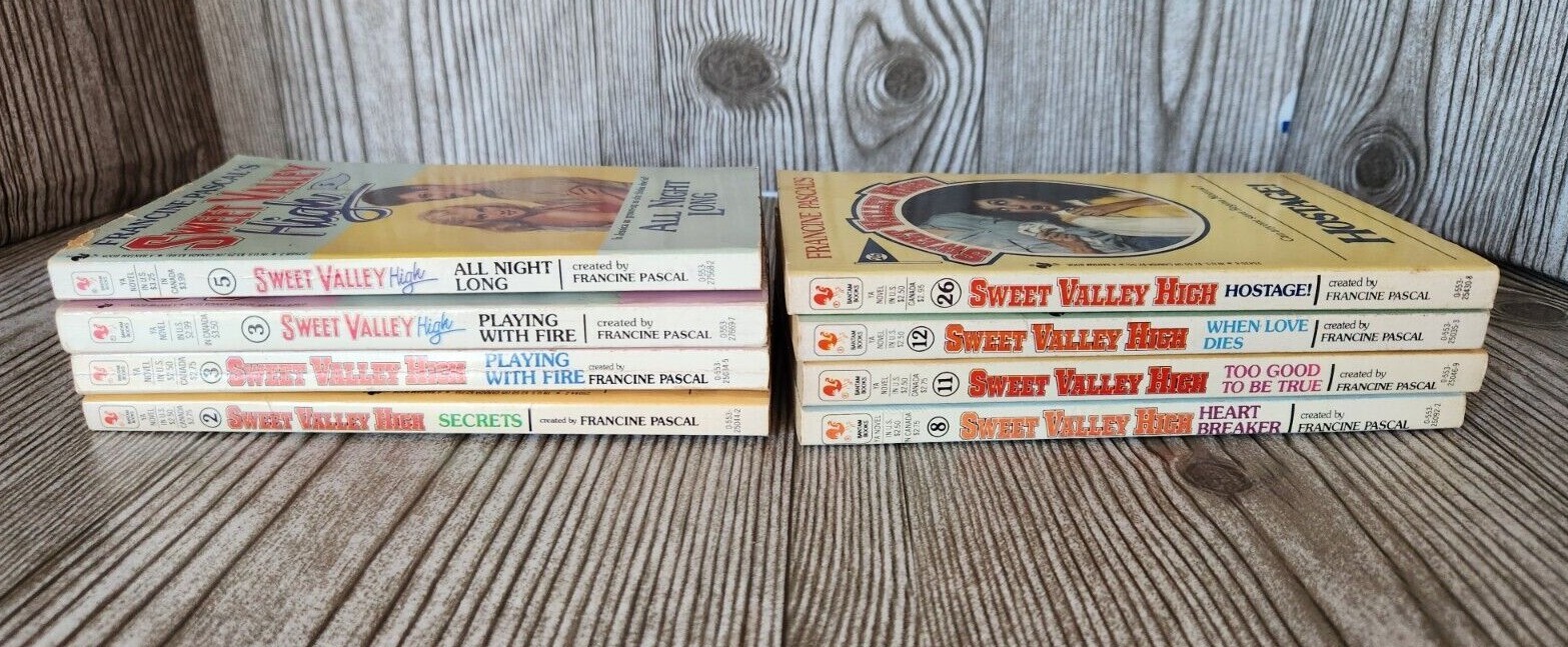 1990’s Sweet Valley High Books BUILD YOUR COLLECTION Francine Pascal Paperback