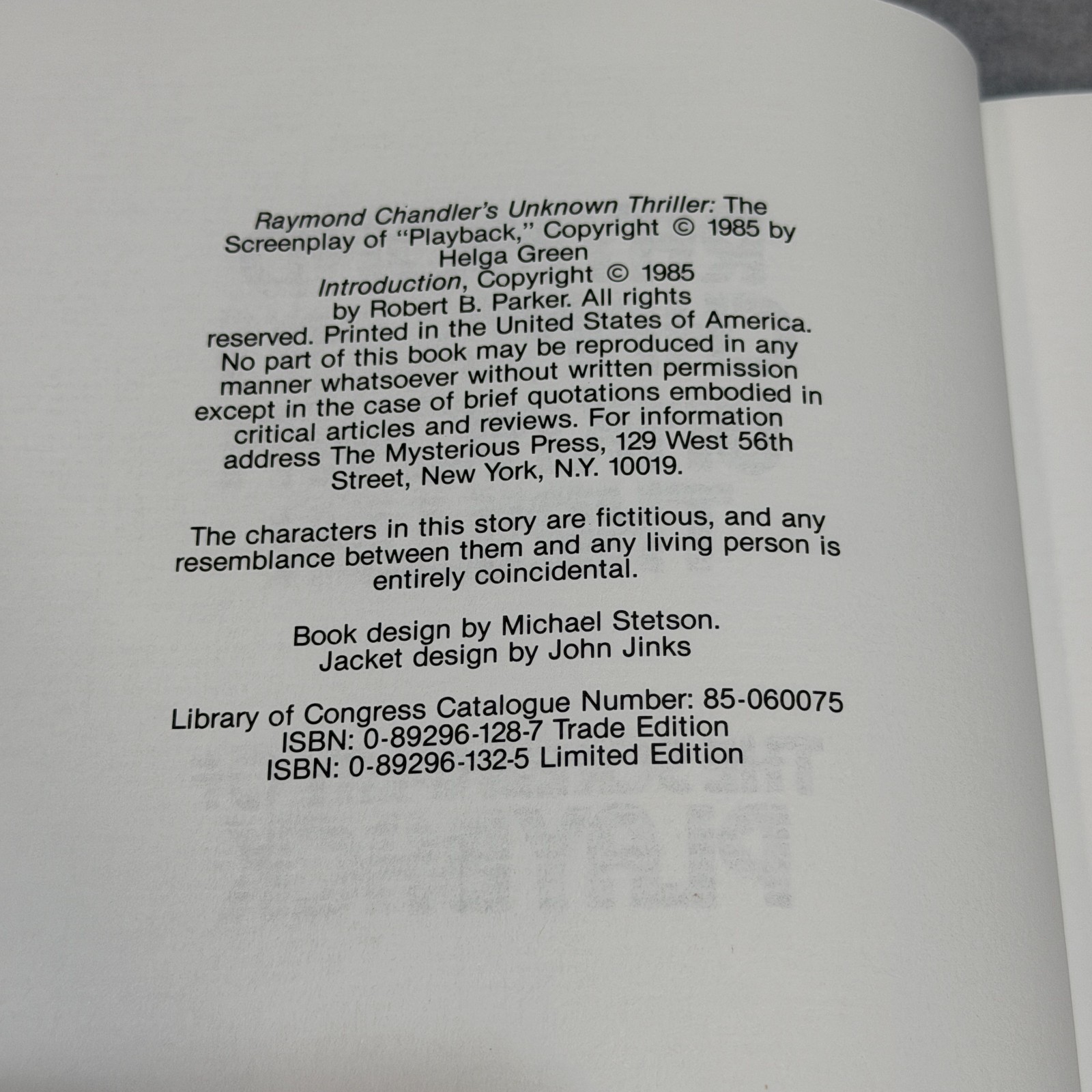 Vintage 1985 Raymond Chandler’s Unknown Thriller The Screenplay of Playback HC/D