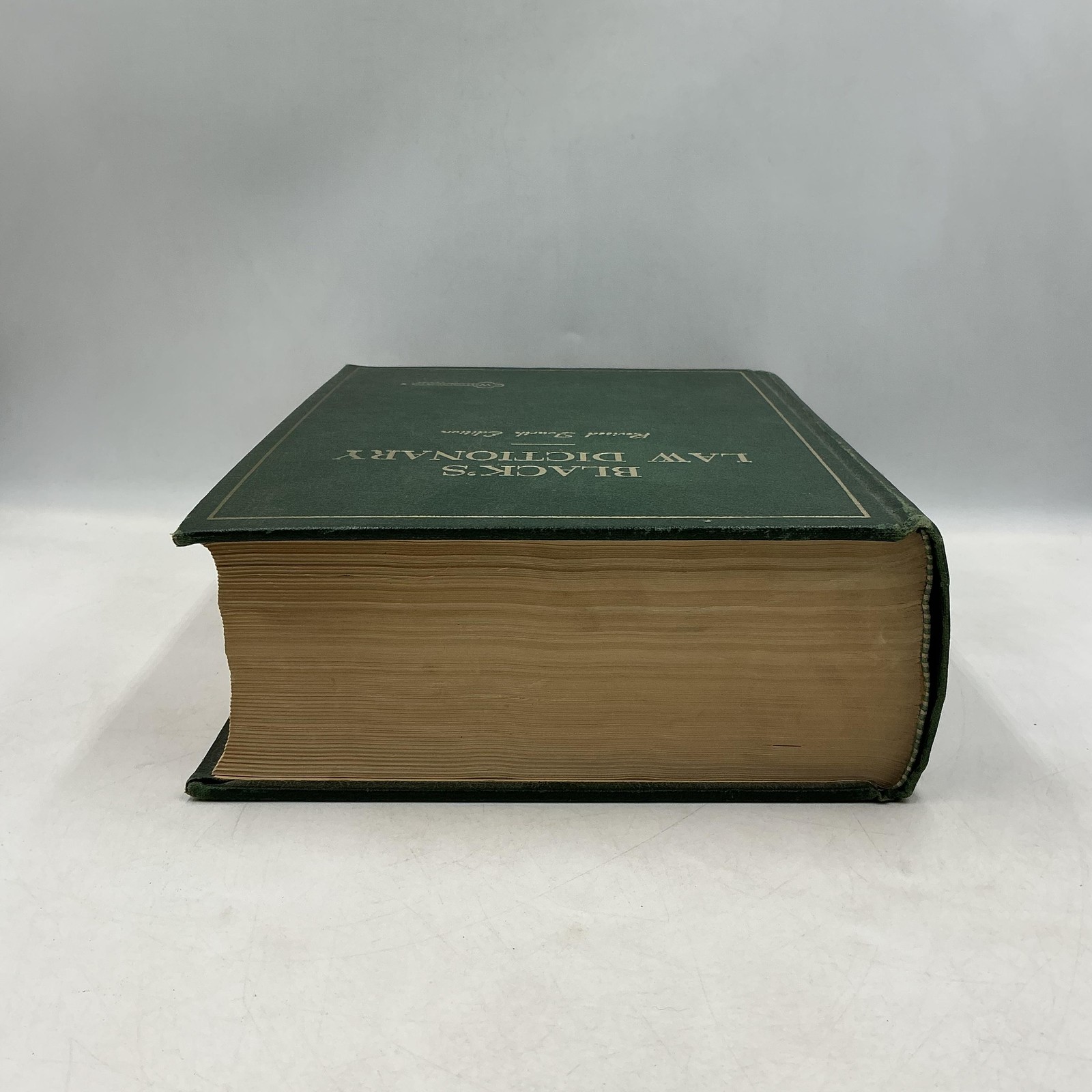 Vintage BLACK’S LAW DICTIONARY Henry Campbell Black Ewtn HC Green 1968 USA