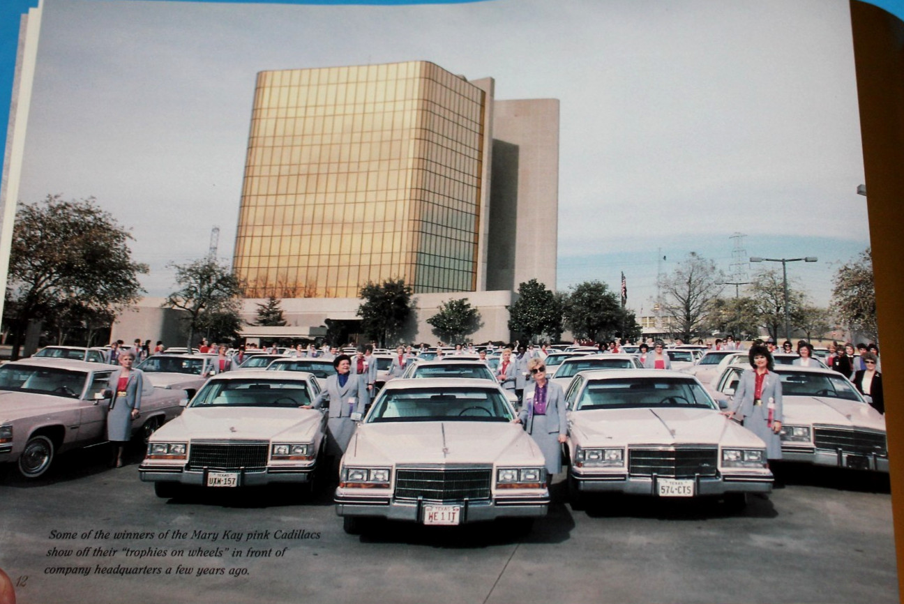 MARKY KAY World Headquarters & Museum (1995 HB) 56 pages Mary Kay Cosmetics