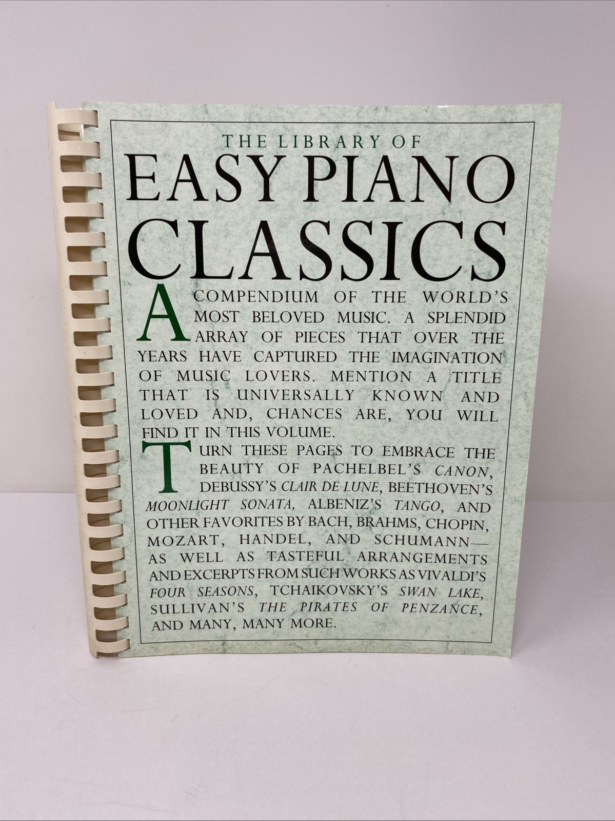 Library of Easy Piano Classics by Amsco – Plastic Comb Binding – Clean Pages