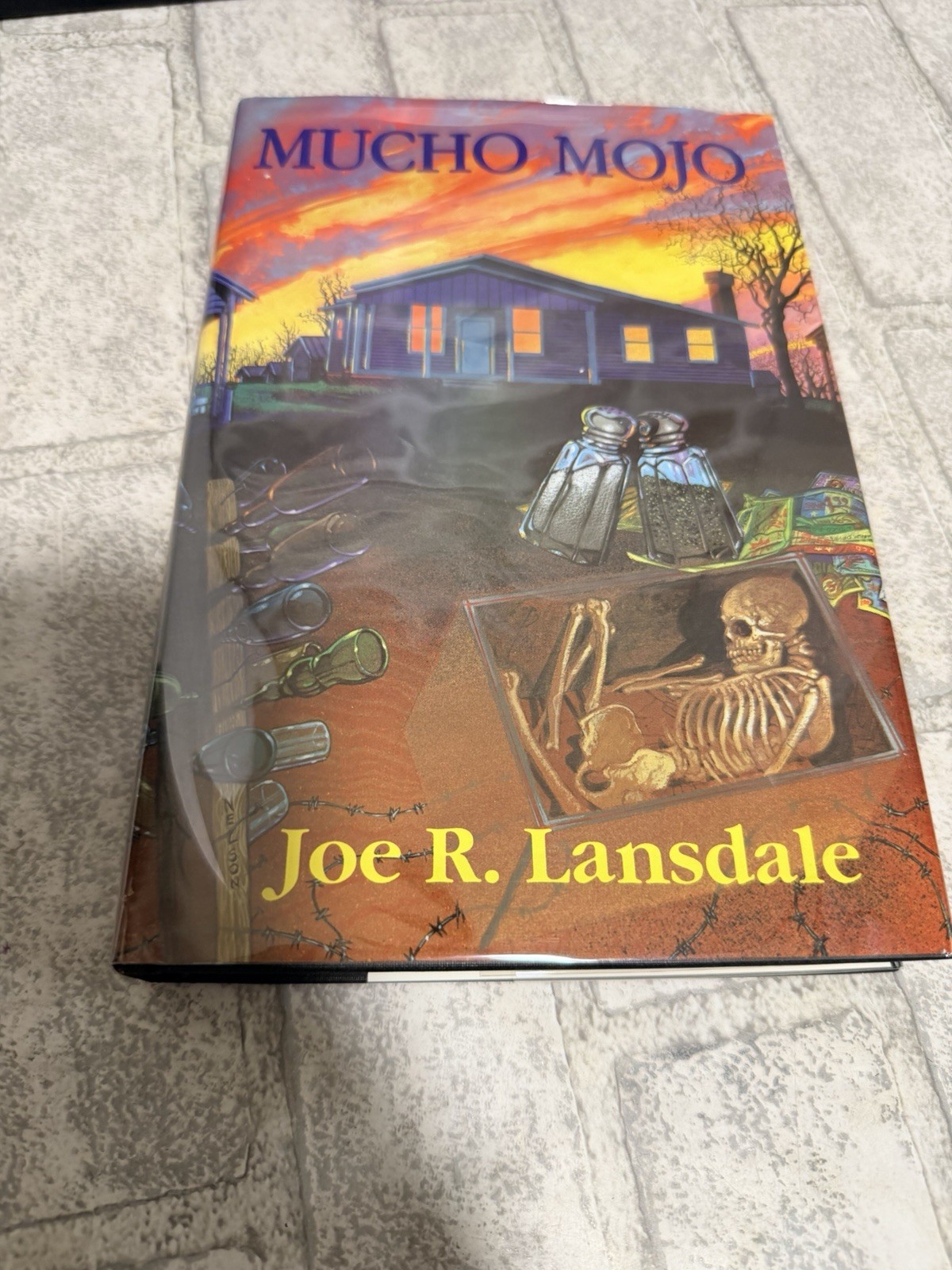 MUCHO MOJO by Joe R. Lansdale Cemetery Dance Publications Limited 168 Signed