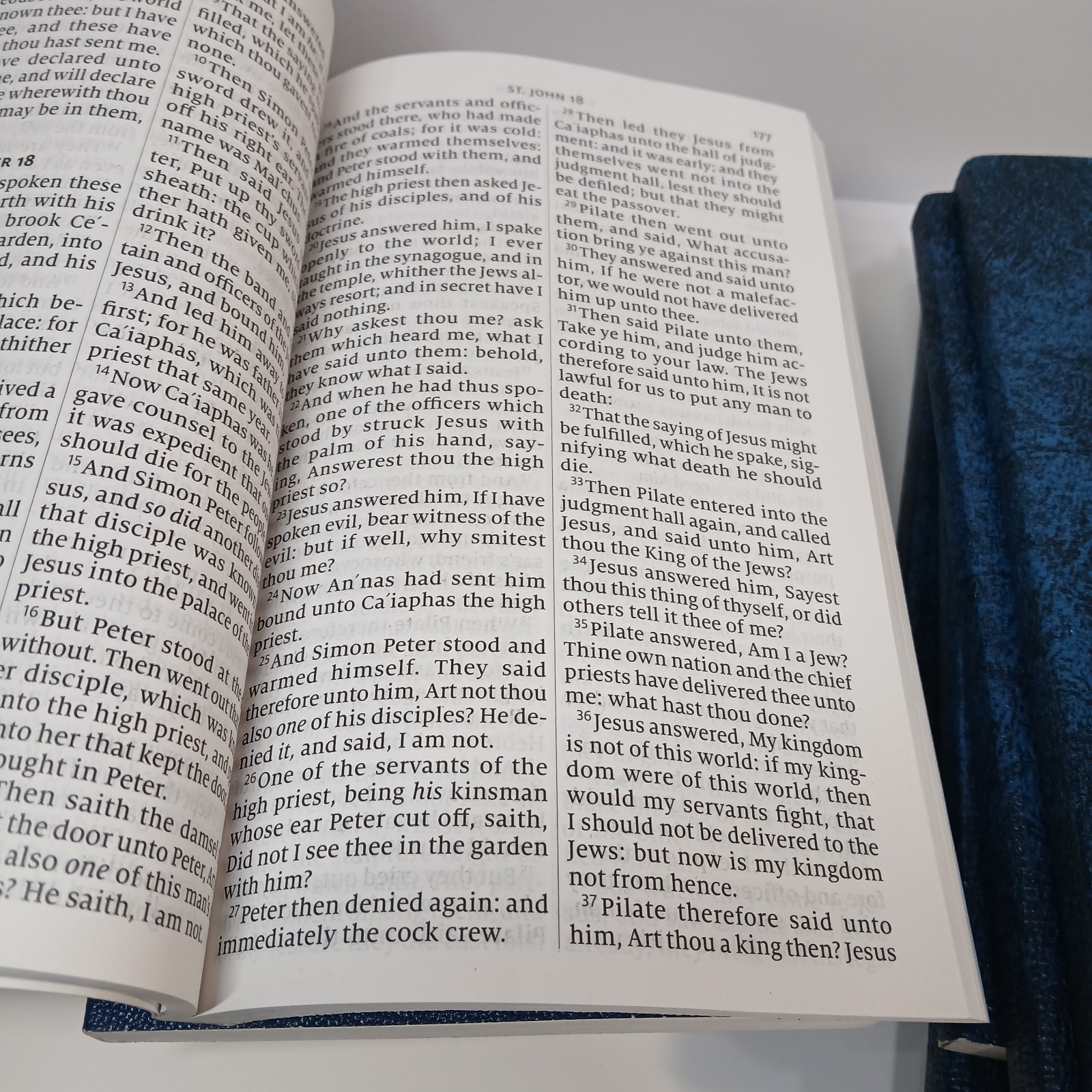Lot of 13 New Testament Psalms KJV ESV Spanish Large Print Softcover 8.25 x 5.25