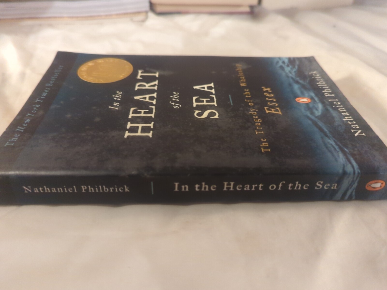 In the Heart of the Sea: The Tragedy of the Whaleship Essex – Paperback –