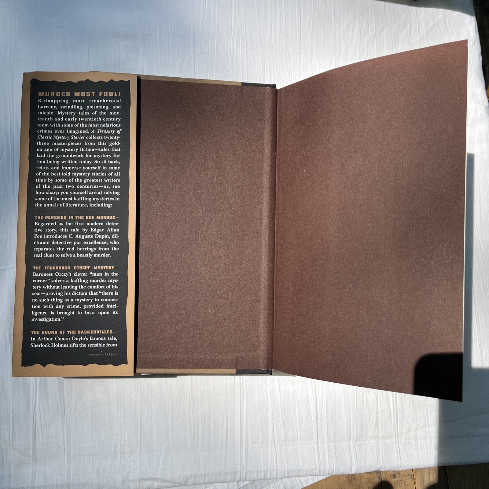 A Treasury of Classic Mystery Stories (Hardcover)