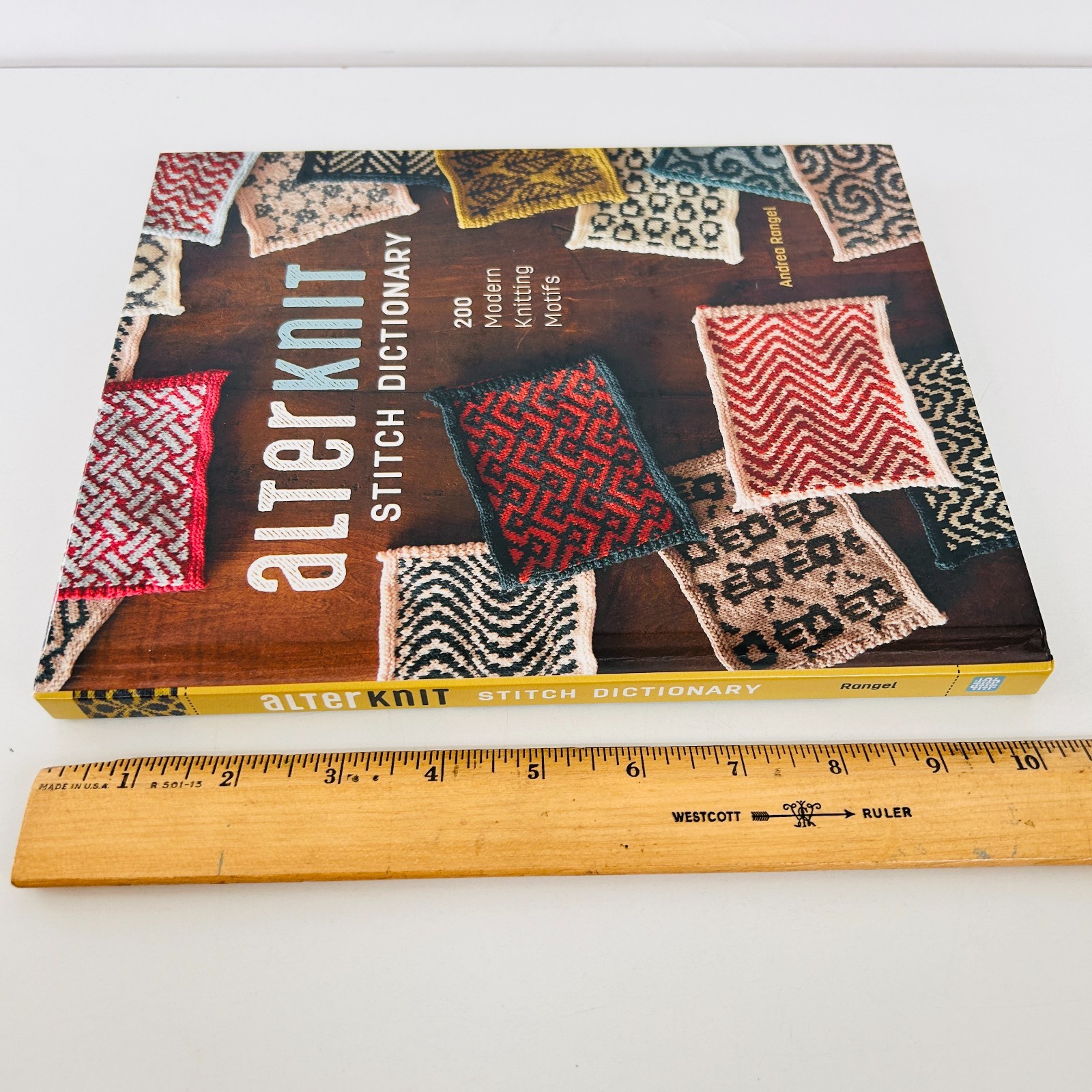 AlterKnit Stitch Dictionary 200 Modern Knitting Motifs Andrea Rangel Hardcover