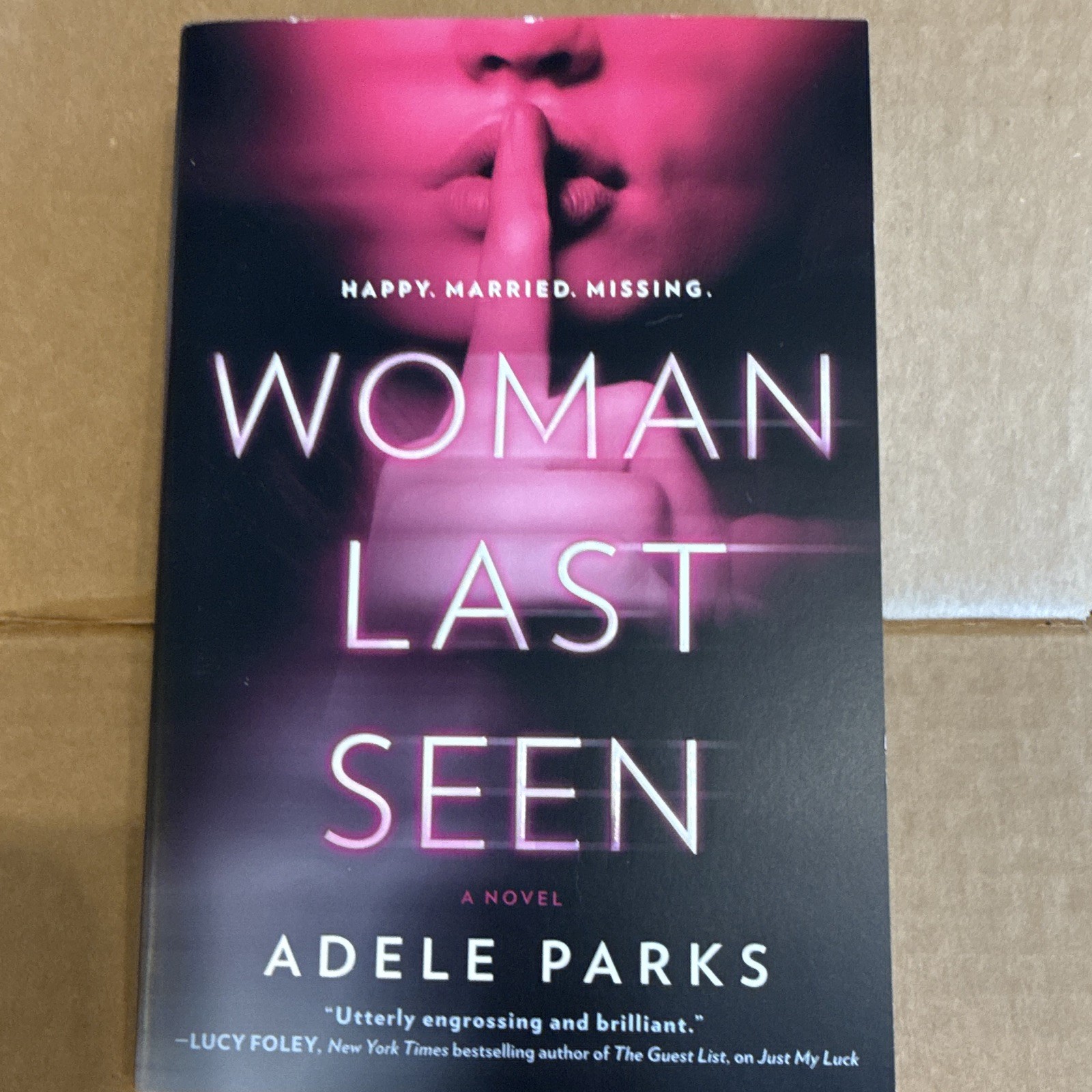 Adele Parks Woman Last Seen Paperback 2022 Psychological Thriller Novel