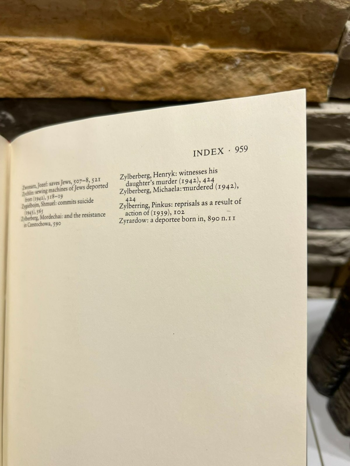 The Holocaust by Martin Gilbert 1985 HCDJ First Edition WWII Jews History Book