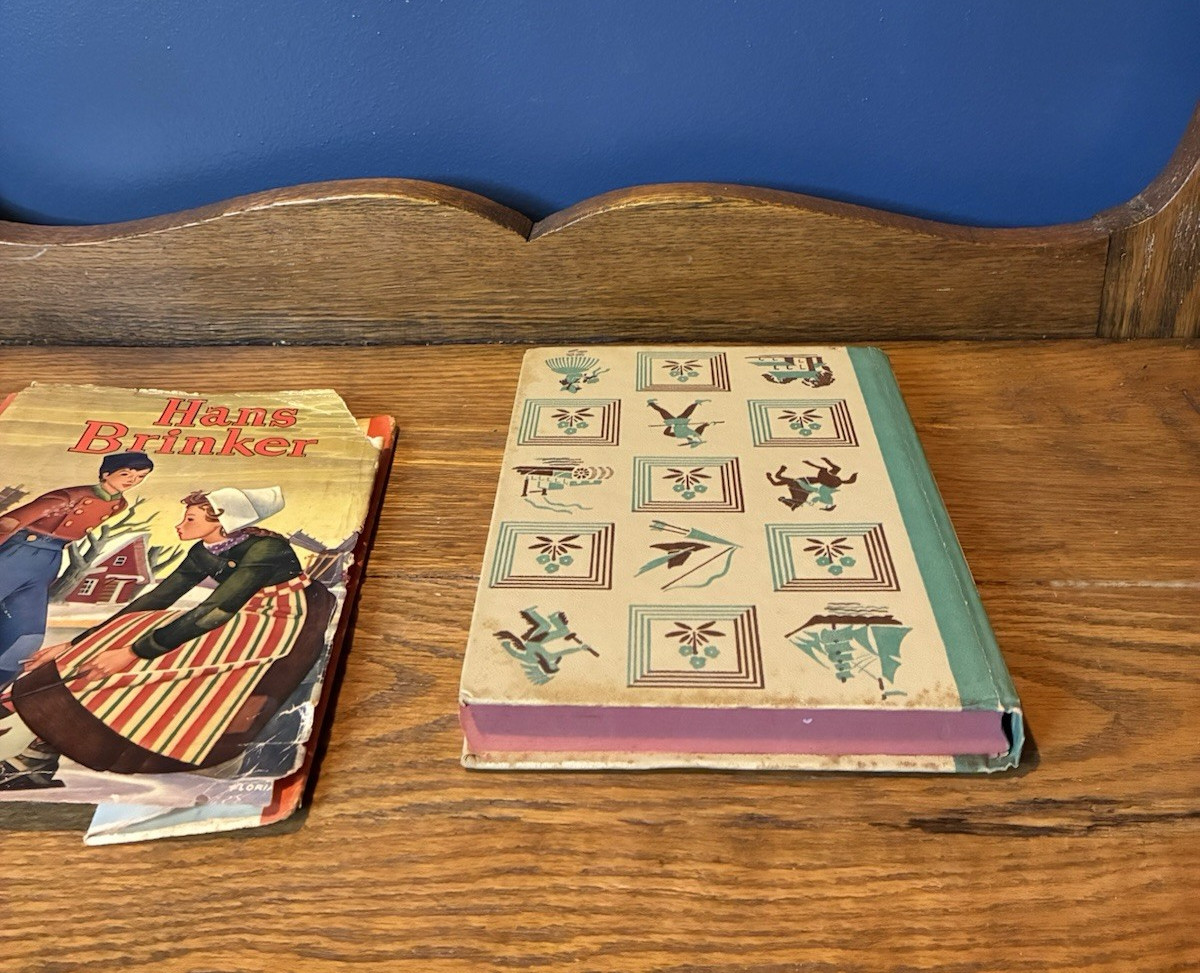 Hans Brinker or The Silver Skates by Mary Maples Dodge – 1945 Whitman Publishing