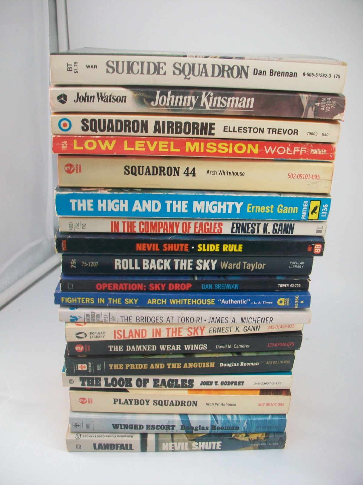 18 World War 2 Novels / Fiction Paperbacks. All Aircraft / Airforce related
