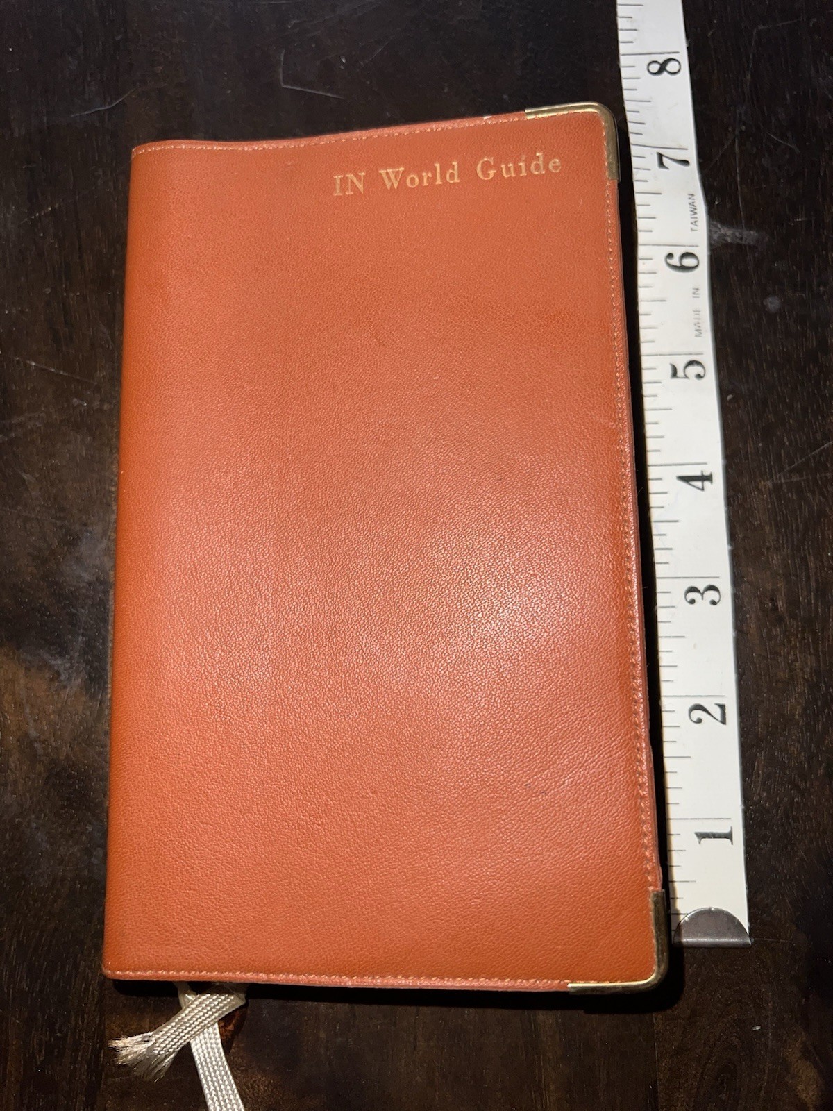Vintage 1977 IN World Guide – Over 500 Pages In Compact Edition