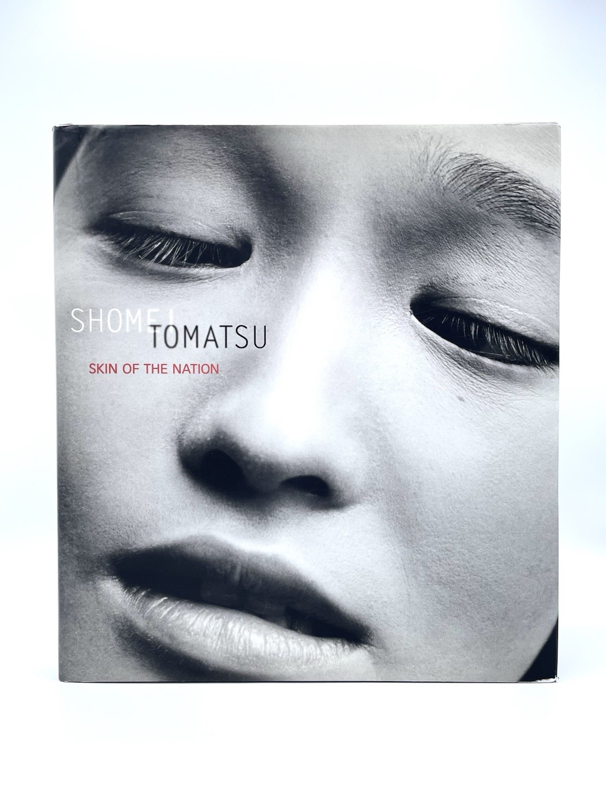 Shomei Tomatsu / Skin of the Nation (SFMoMA/Yale, 2004) HCDJ