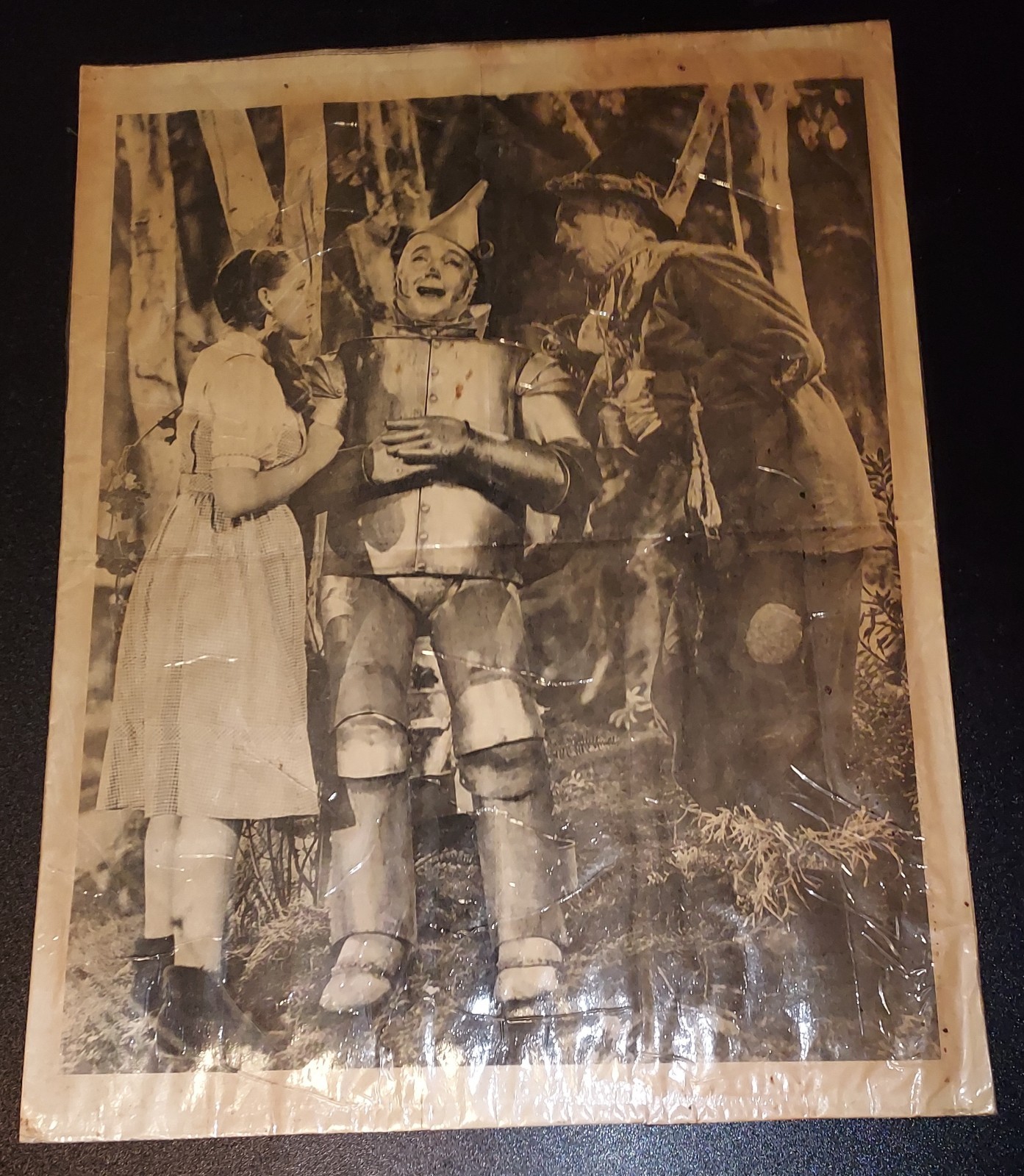 WIZARD OF OZ Very Old Newspaper Pic Mounted on Cardboard Laminated 17.5×23″ Good