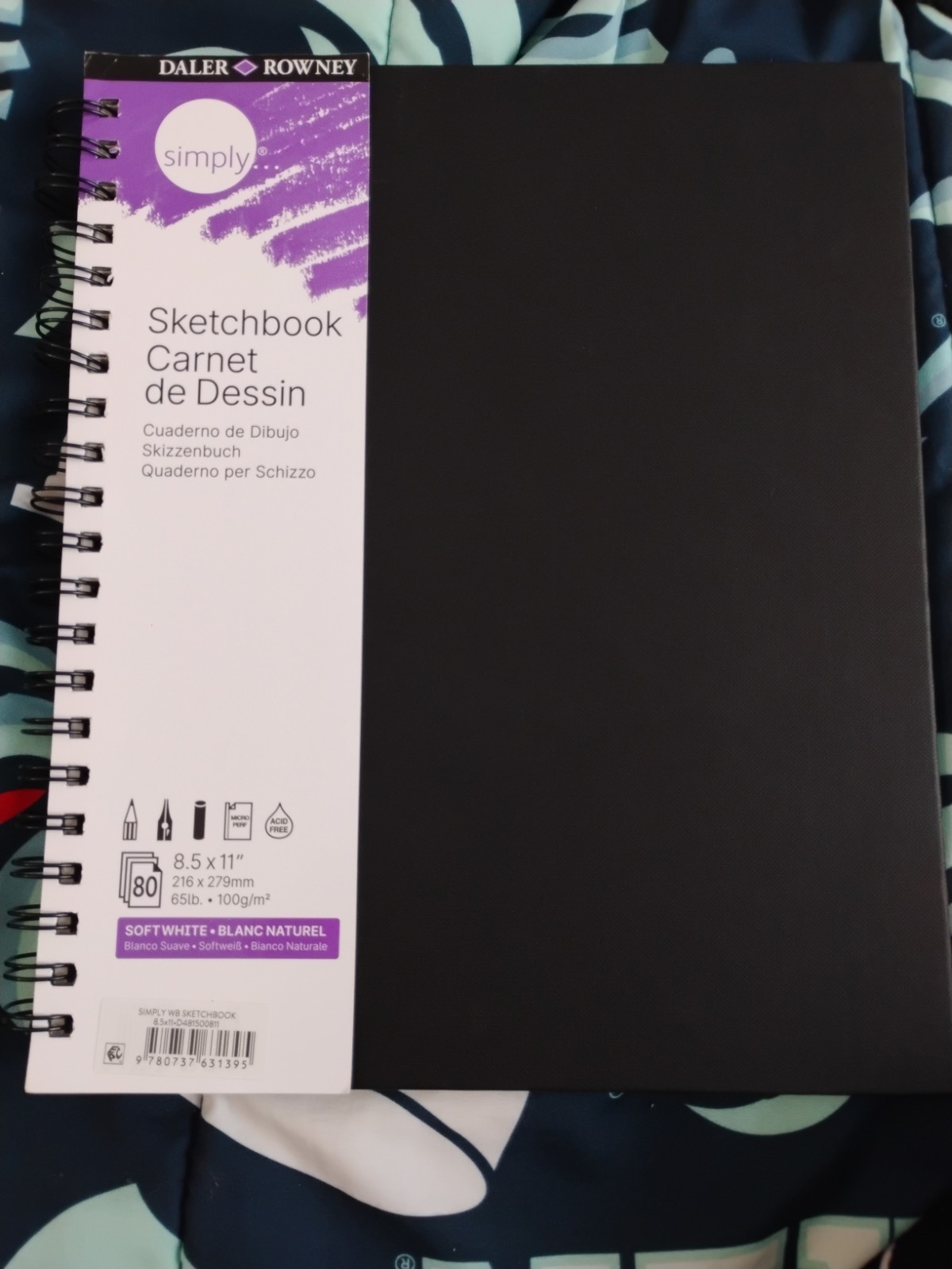 Daler Rowney Simply Sketchbook 80 page 65lb 8.5”x11” spiral perforated Unused