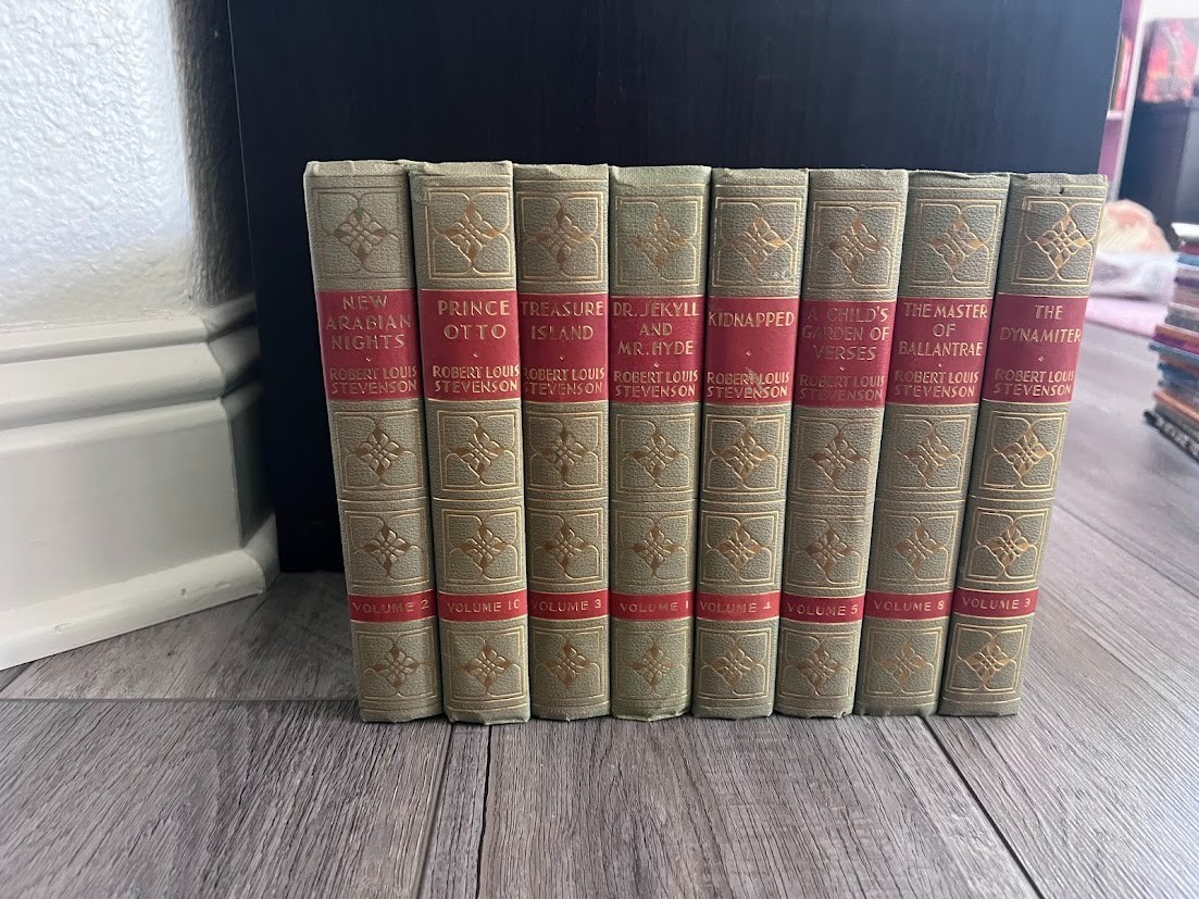 THE WORKS OF ROBERT LOUIS STEVENSON 8 Vol Classic Library World Syndicate