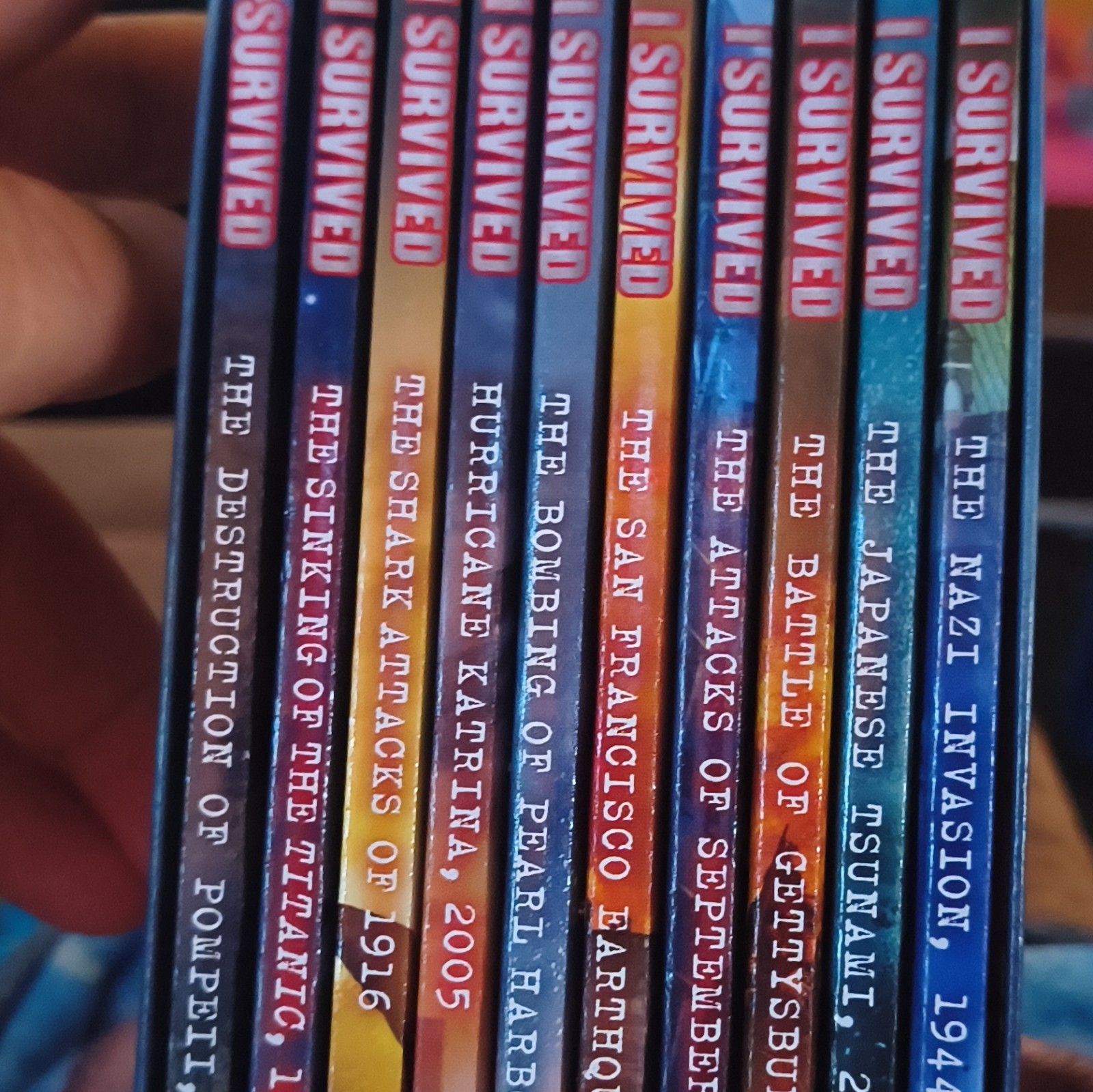 Lauren Tarshis I Survived Ser. Box Set 10 Books Scholastic Ages 9-12 English