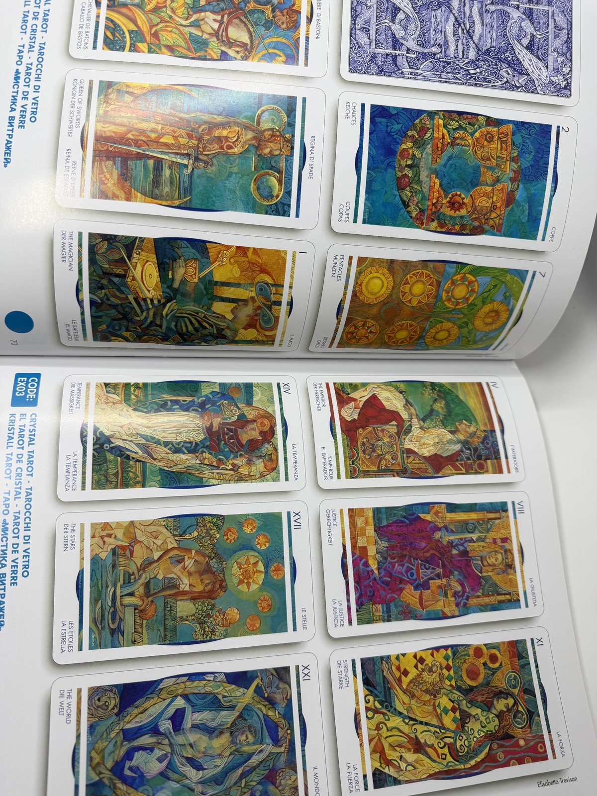 TAROT 2010 Lo Scarabeo Hardcover Book Illustrated Multilingual Index