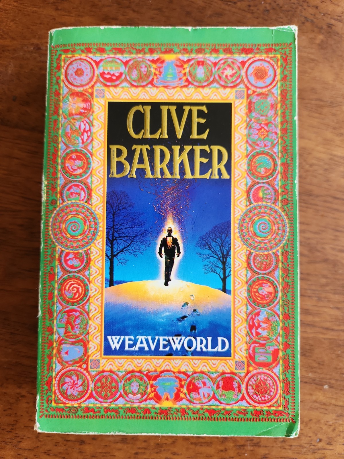 Weaveworld by Clive Barker (Paperback Book) Fantasy, Horror 1st Print 1996