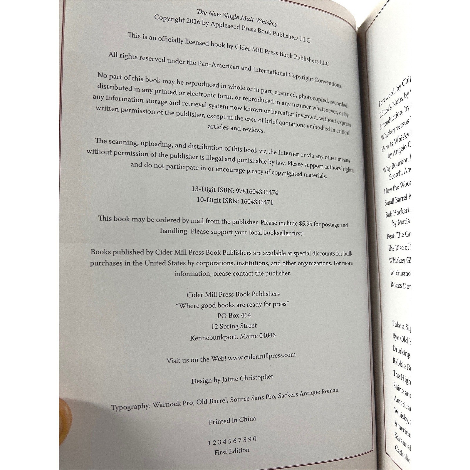 The New Single Malt Whiskey Definitive Guide Book 325 Bottles 624 Pages LIKE NEW
