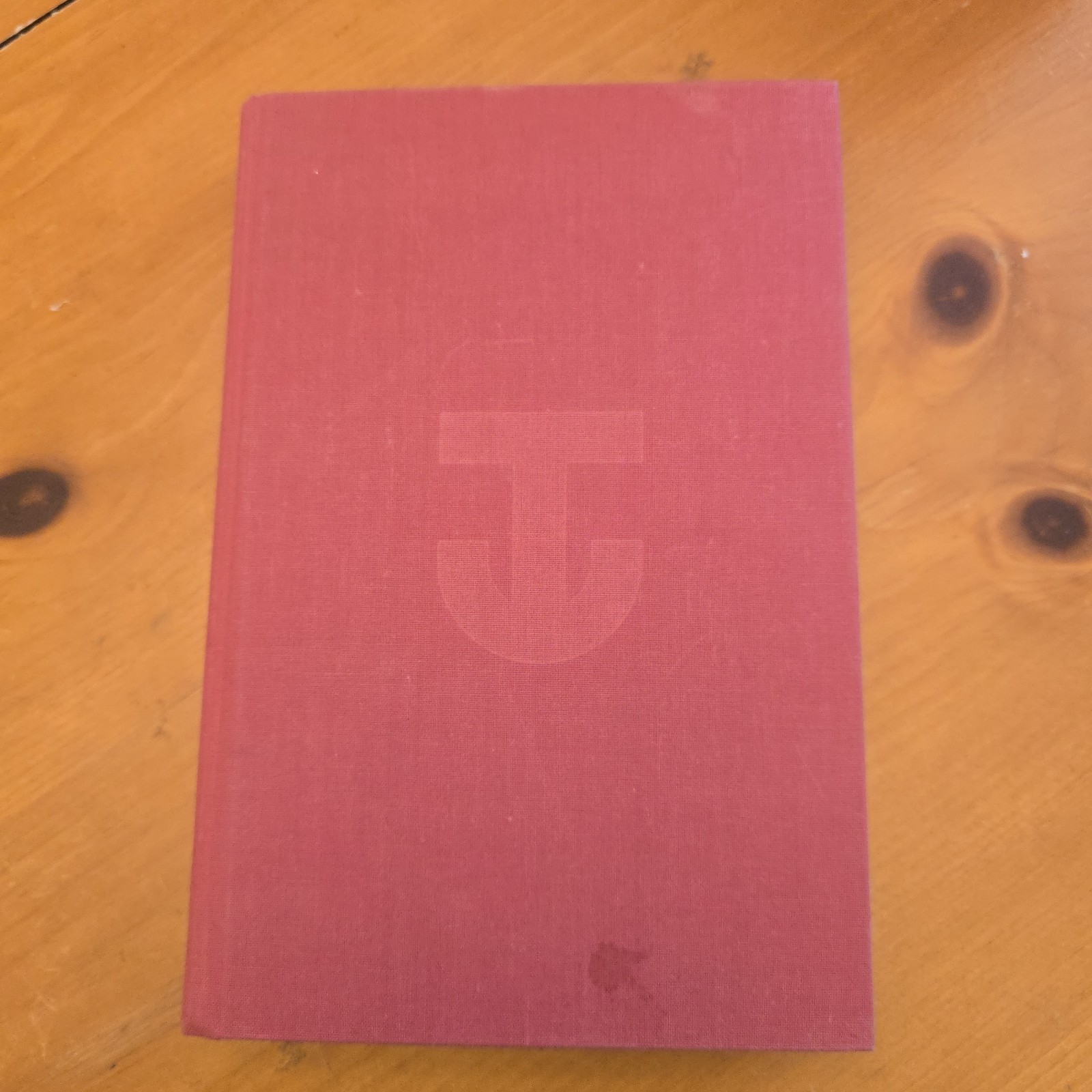 First and Second Letters to Timothy: Commentary by Luke Timothy Johnson