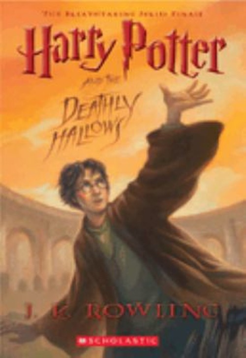 Harry Potter and the Deathly Hallows Paperback J. K. Rowling
