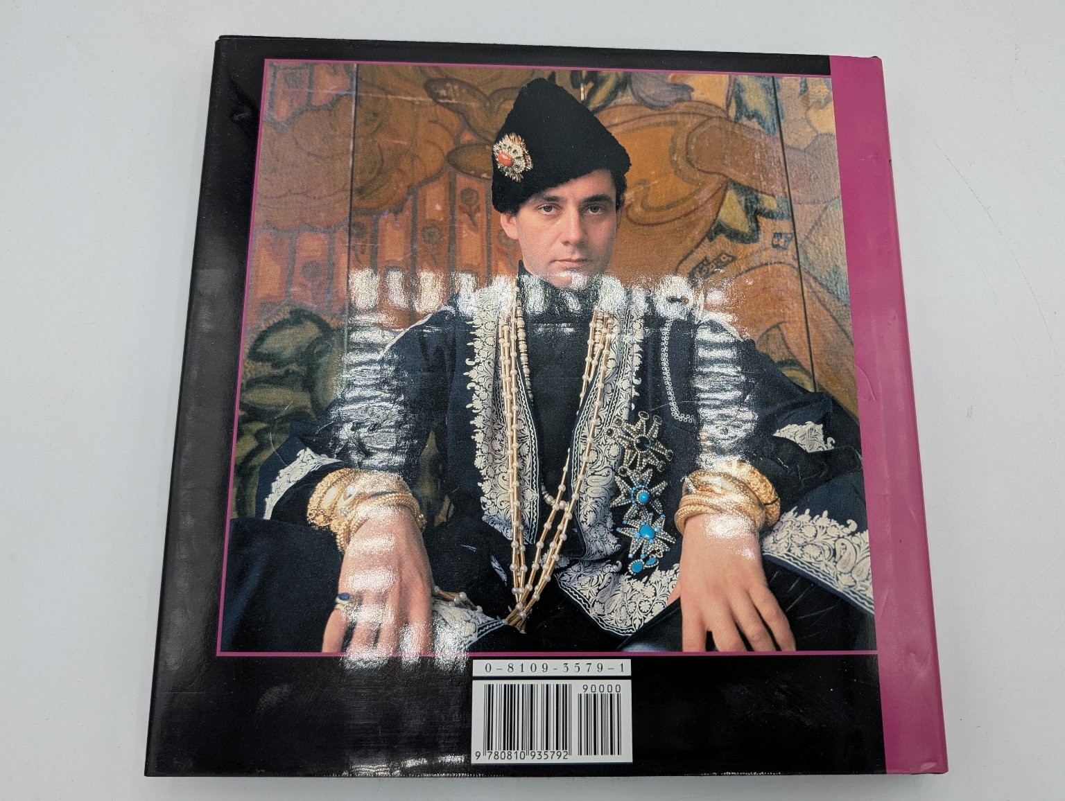 Faking It Kenneth Jay Lane 1996 Signed First Edition Costume Jewelry Abrams