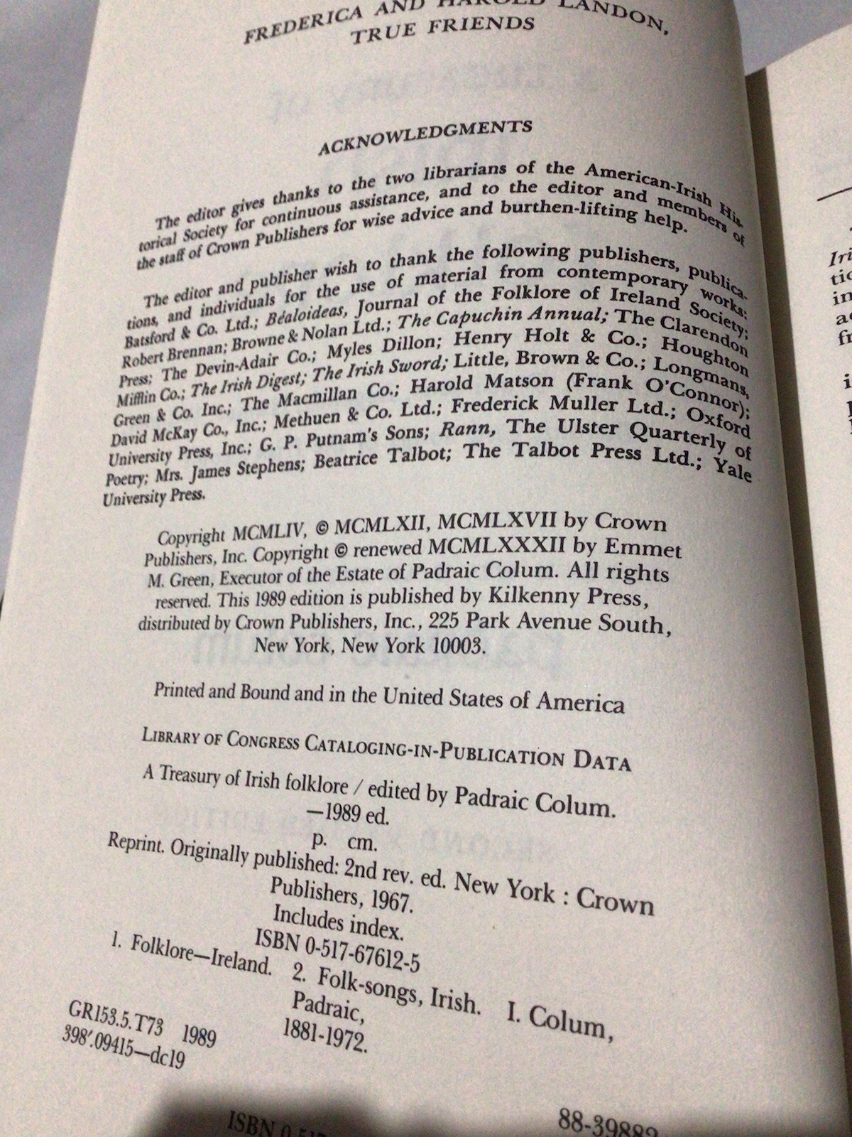 Treasury of Irish Folklore: Deluxe Edition by Padraic Colum 1989