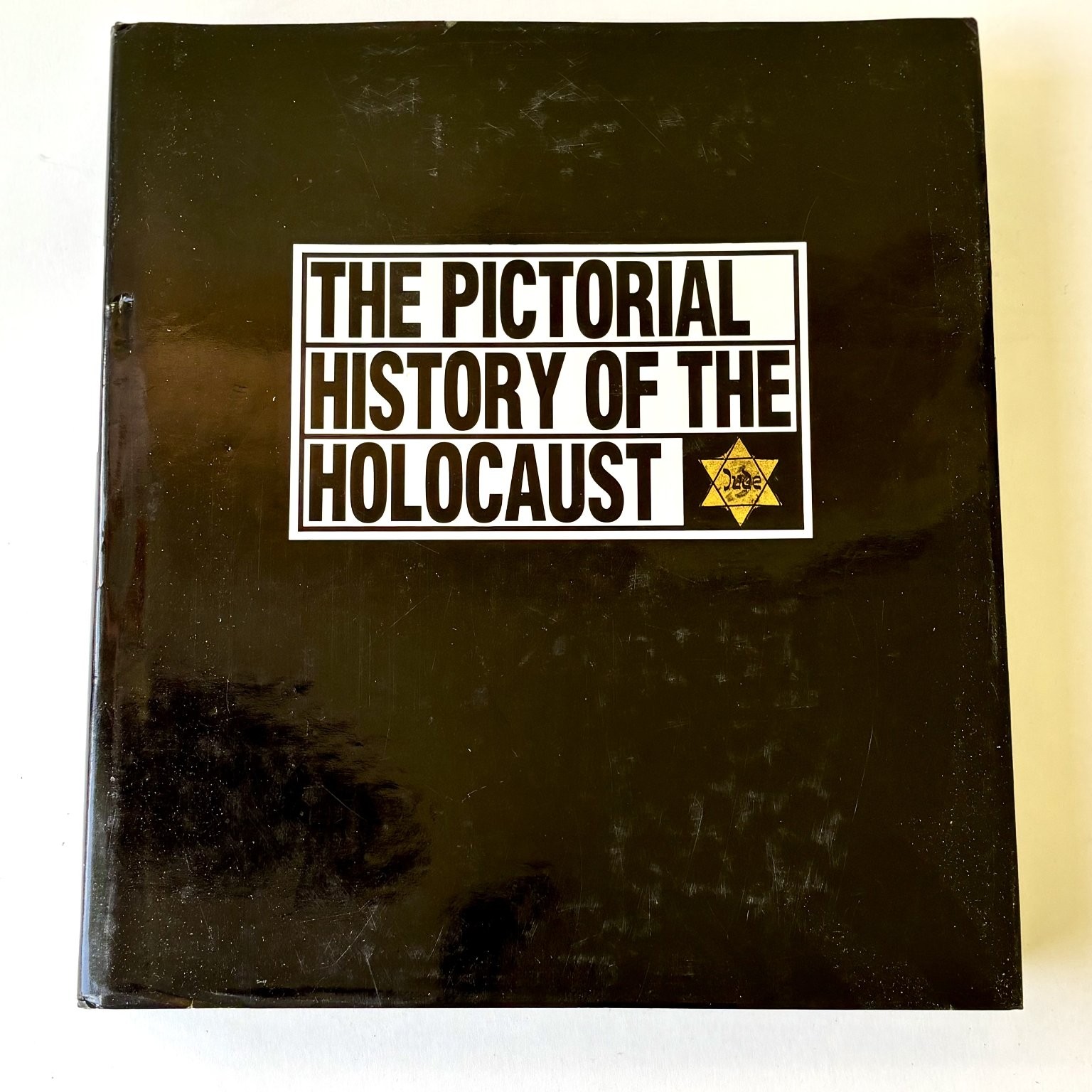 The Pictorial History of the Holocaust Arad 1990 First Printing Macmillan