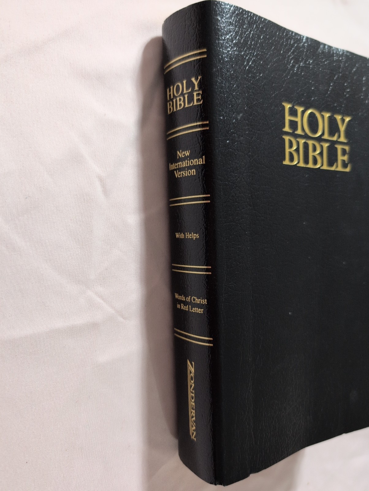Holy Bible NIV With Helps Red Letter (2001, Faux Leather, Zondervan)