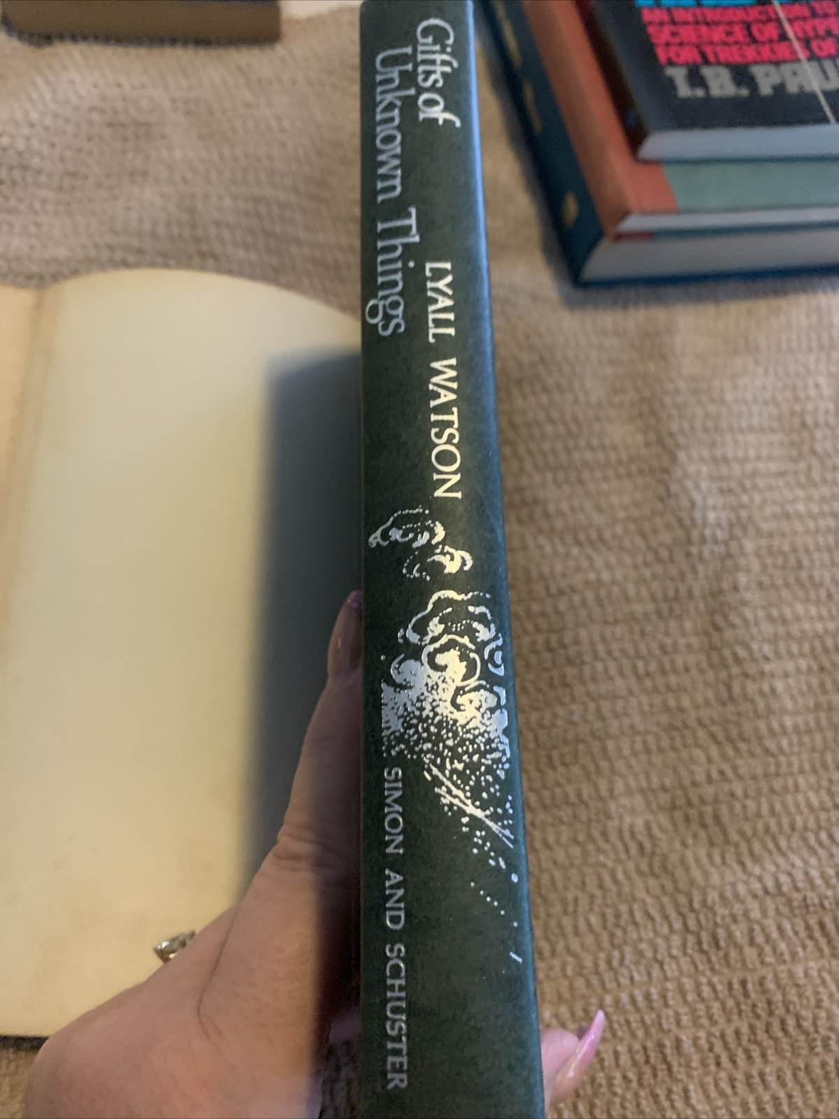 Gifts of Unknown Things by Lyall Watson First Edition HC DJ 1976 Supernatural